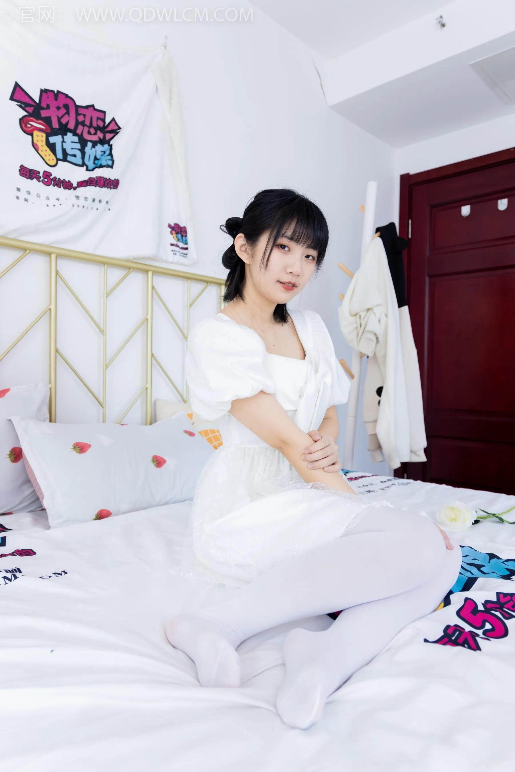 物恋传媒 NO.1581 暗月-纯白茉莉 [151P]插图7